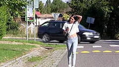 Fuck in the forest is a new sex experience for sexy Nicole Love