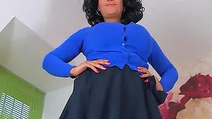 Dirty MILF Danica Collins enjoys flashing her pussy and boobs