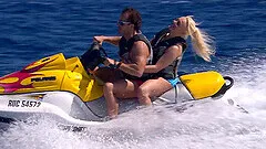 Katy Caro enjoys outdoor threesome with strangers at the beach