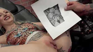 River Dawn Ink gets a new pussy tattoo