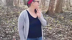Big ass curvy teen gets an outdoor creampie in the woods