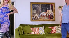 Busty chubby mature Loula Lou gets a facial in fishnets