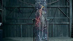 Extreme electric and machine torture for London River's pussy