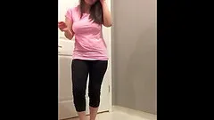 Evelyn, single mom. Nothing beats a wet squirting orgasm.