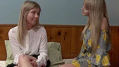 Long haired blonde lesbian teen couple Scarlett Sage and Vienna Rose