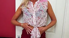 Skinny mature blonde amateur granny stuffs her pussy with a dildo