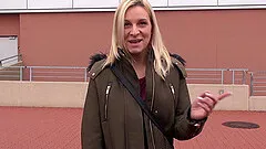 Cum hungry blonde Bianca gets her mouth filled in a car