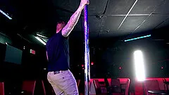 Solo gay guy strips down so he can jerk his stiff pecker