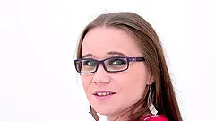 Wendy Moon teases a stranger by stripping in front of him