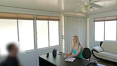 This blondie pussy enjoys hidden cam