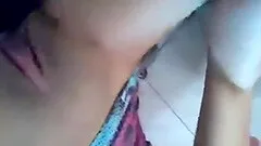 Amateur brunette homemade masturbation with a comb