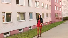 Kirsten Plant just got a new tattoo, and she cant help