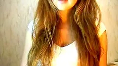 Gorgeous webcam teen shows cunt and tits