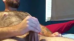 Hot hairy bear jerking off and cumming on cam