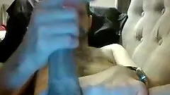 Boring video of a bearded man masturbatingin front of his cam