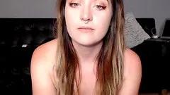 Flirtatious Amateur Dumpster Fucking Self On Webcam