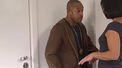 Alysa anal screwed with big black cock roughly in interracial scene