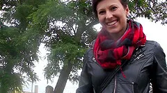 Outdoor fuck with alluring brunette goddess Nicoletta