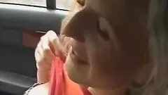 Amateur teen girl sucks and fucks in a car