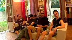 MATURE AND TEEN HOMEMADE GROUP SEX