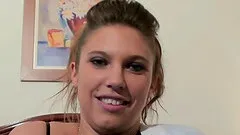 Pamela y Jesus got completely naked and started doing it passionately