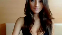 Young College Camgirl Showing Her Great Body
