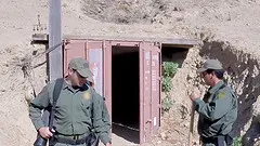 Babe Hannah Hartman having her shaved coochie wasted in a car