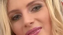 Skinny amateur first time casting gets fucked hard pussy