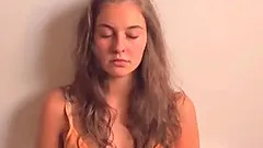 Sweet Webcam Teen Rubs To Orgasm