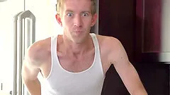 Latin cowgirl pov with cumshot