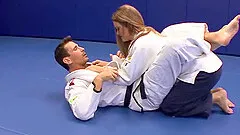 Sporty brunette wants to seduce a hot fellow for a fuck