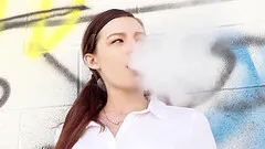 Unprotected sex with cute college girl Avery Moon ends in a huge creampie! Oops!