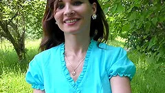 Jeny Smith undresses in a public park and enjoying sun naked. Voyeur