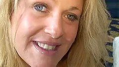 Big fat titties look gorgeous on the horny BBW mature slut