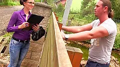 Brunette woman enjoys outdoors sex mutual pissing fun