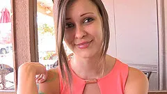 Restaurant upskirt with the cute girl flashing her pussy