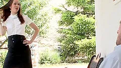 Pepper loves when her man takes time to please her hungry pussy