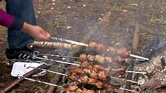 Sex crazed slut enjoys hair pulling hardcore sex outdoors