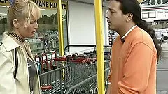 Mom picked up for anal casting