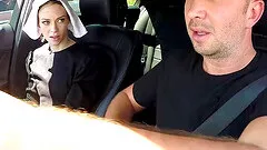 Skinny conservative bitch sucks a cock in a stranger's car