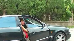 She fucks in and out of car