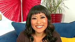 Japanese MILF Yuki Mori loves sucking and fucking a BBC