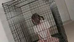 Caged woman finds a pissing way to out