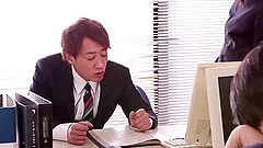 Kinky hardcore sex make a Japanese bitch moan and squirt