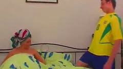 Mature redhead takes a cumshot after an orgasmic pussy drilling action