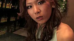 Alluring Japanese babe enjoys blowing a stiff wang hardcore