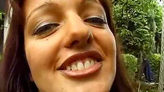 Beautiful porn hottie gets pussy screwed raw in outdoor mmf action