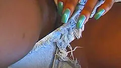 Black slut enjoys getting cunt waxed in interracial scene after BJ