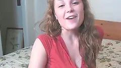 Cock sucking amateur chick gets facial cumshot in bedroom