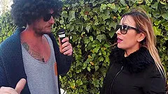 Facial cumshot for a luscious brunette in hot shorts